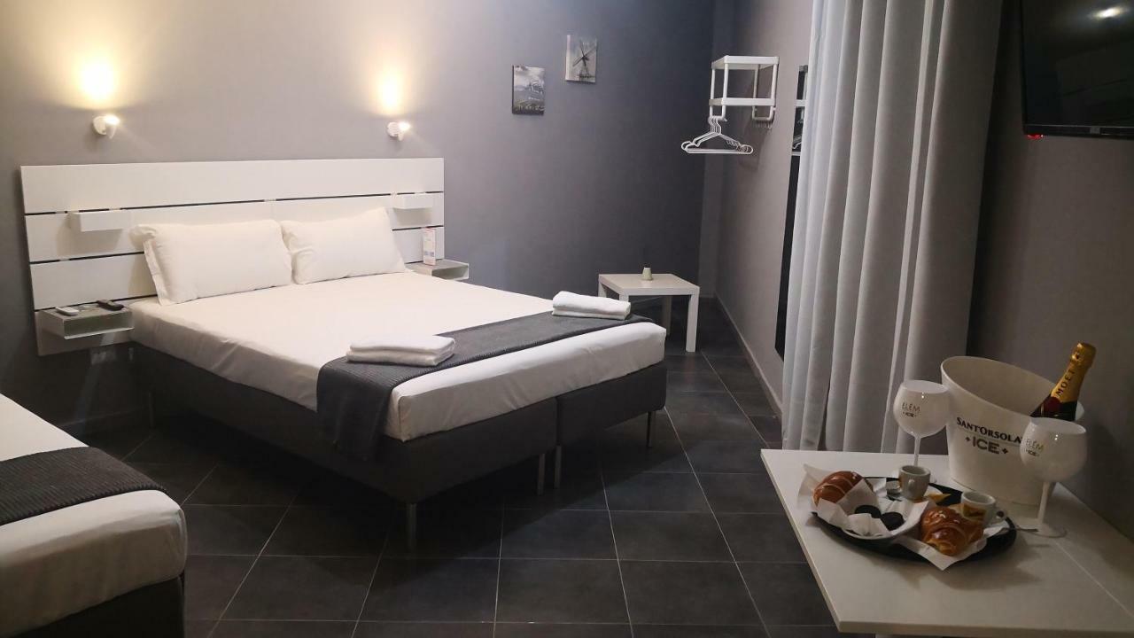 Living Bed And Breakfast Casoria Exterior foto